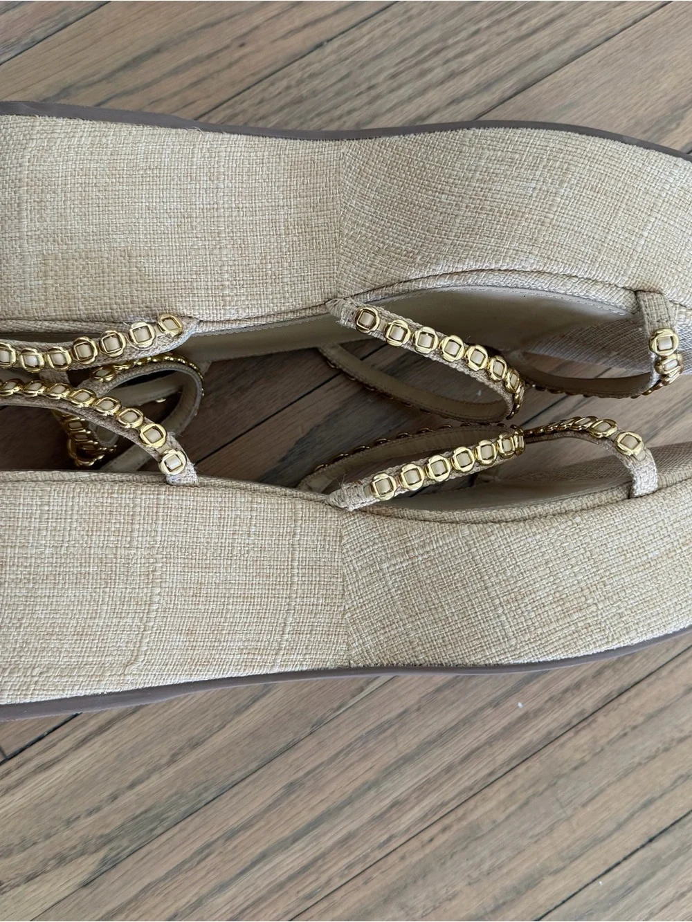 Larroude Gio Milanina Flatform Sandal (Beige Raffia)